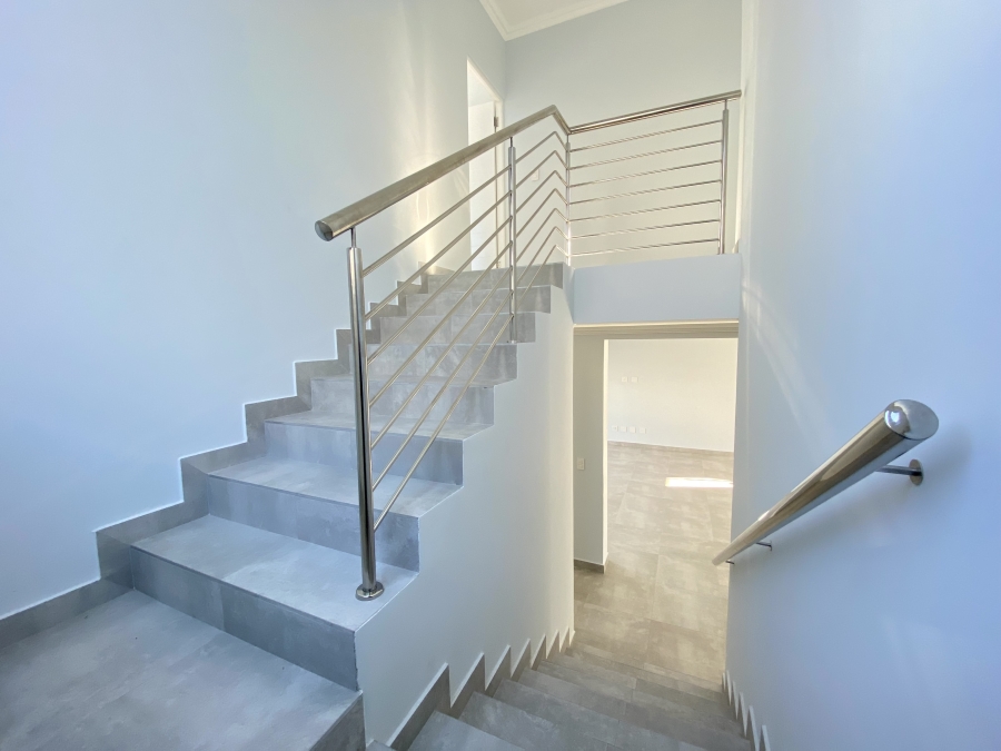 4 Bedroom Property for Sale in Sandown Western Cape